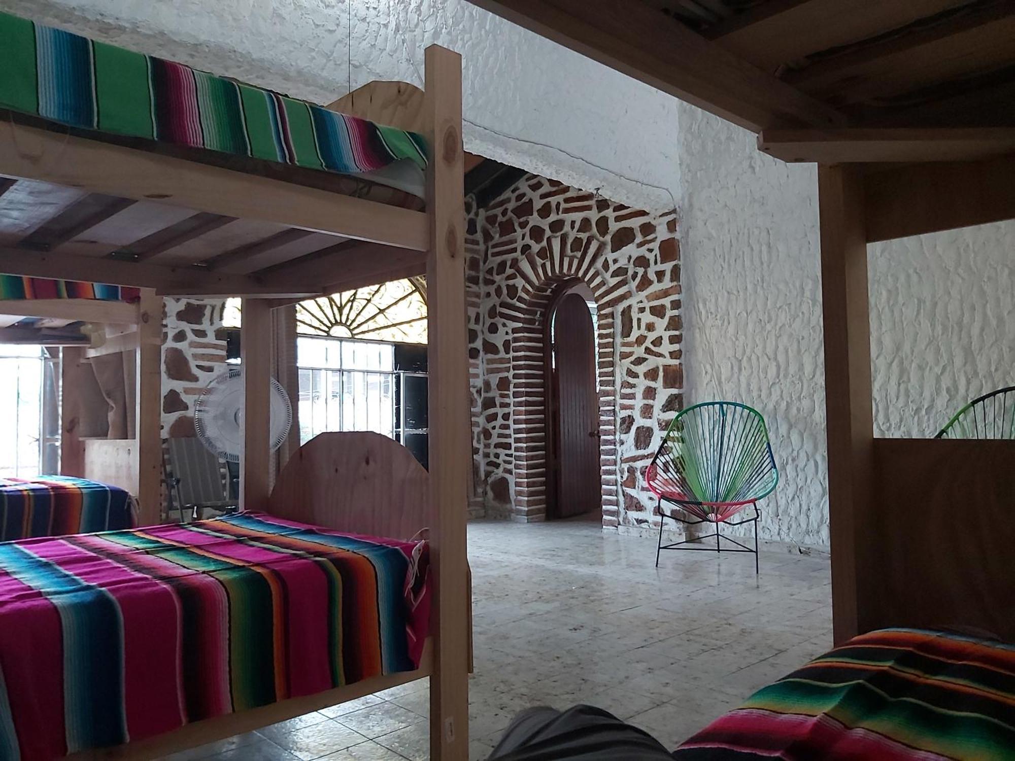 El Sunset Hostel بويرتو فالارتا المظهر الخارجي الصورة