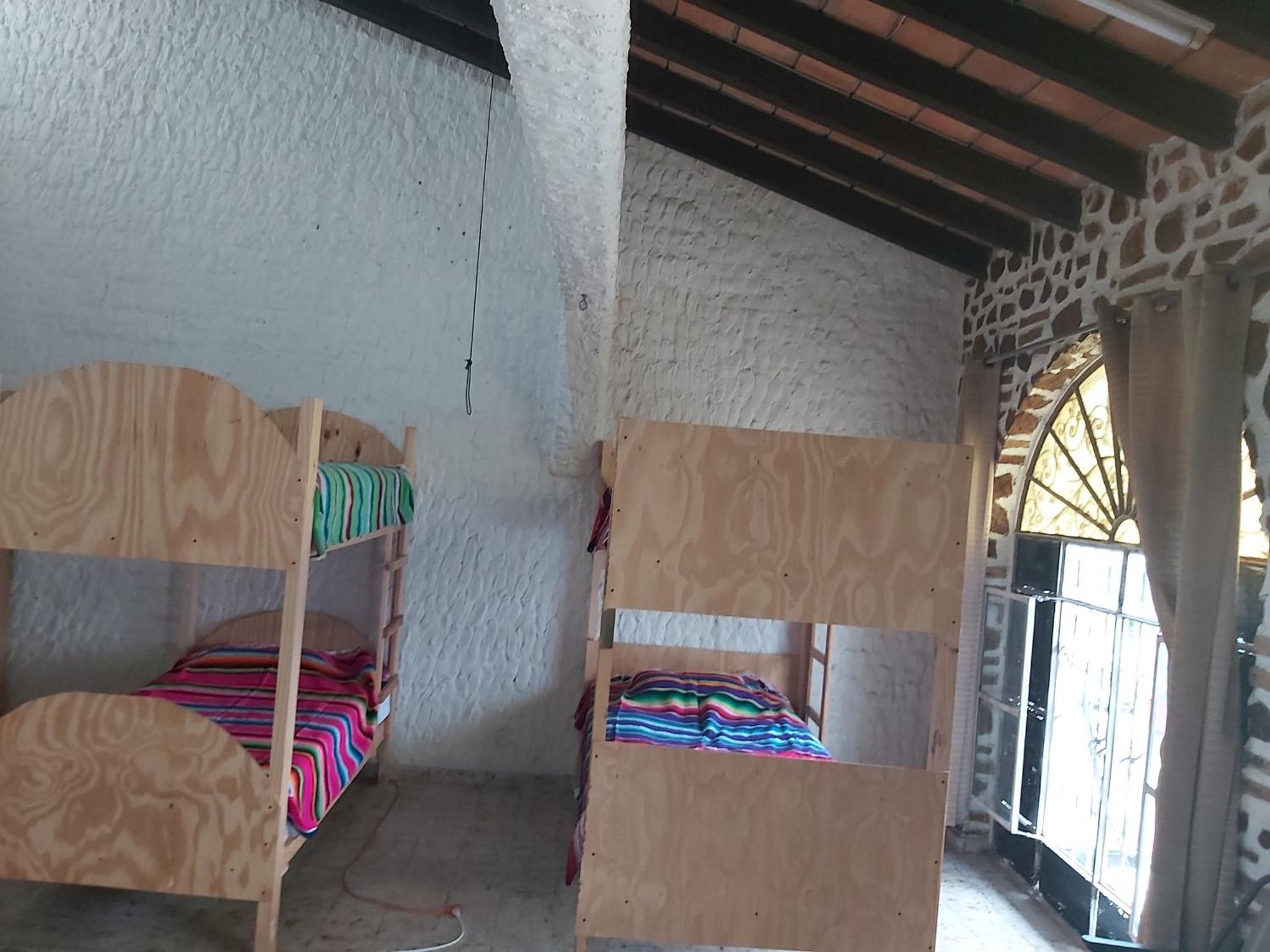 El Sunset Hostel بويرتو فالارتا المظهر الخارجي الصورة