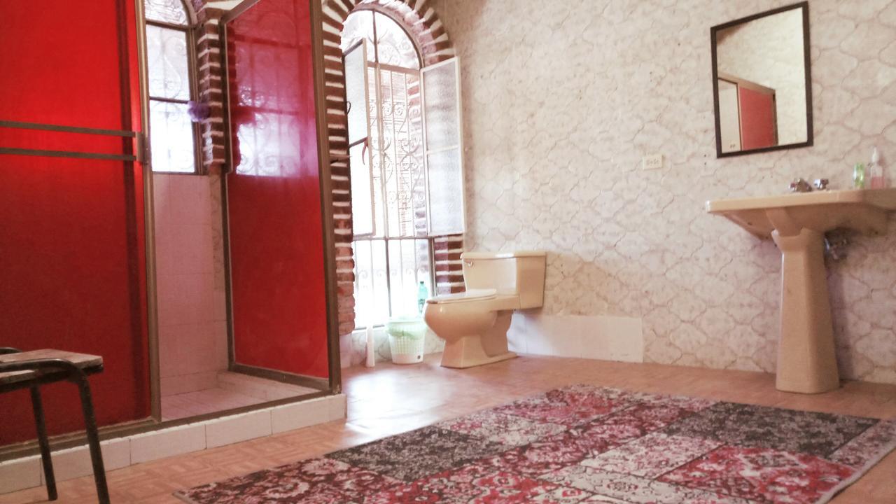 El Sunset Hostel بويرتو فالارتا المظهر الخارجي الصورة